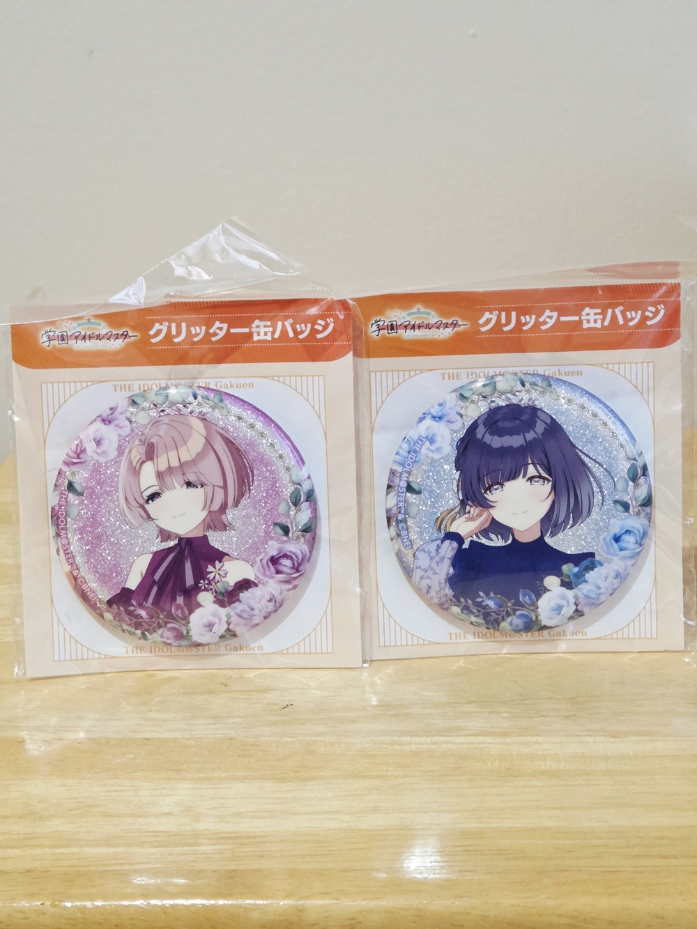 *4 for $30* The Idolmaster Gakuen Glitter Can Badge Set - Buttons Pins Ita Bag